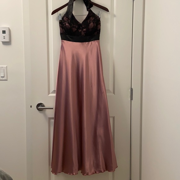 Grad/prom Dress - Picture 1 of 9